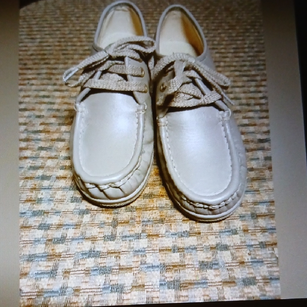 Softspots Kids Tan Moccasins